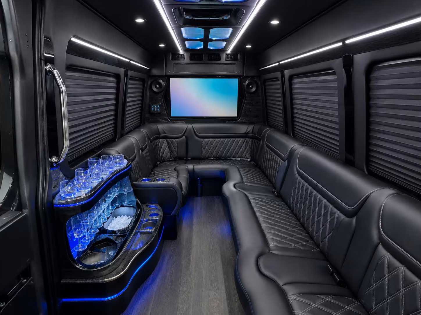 charterbusrentalworcesterma com connects you with sports team bus rentals in worcester