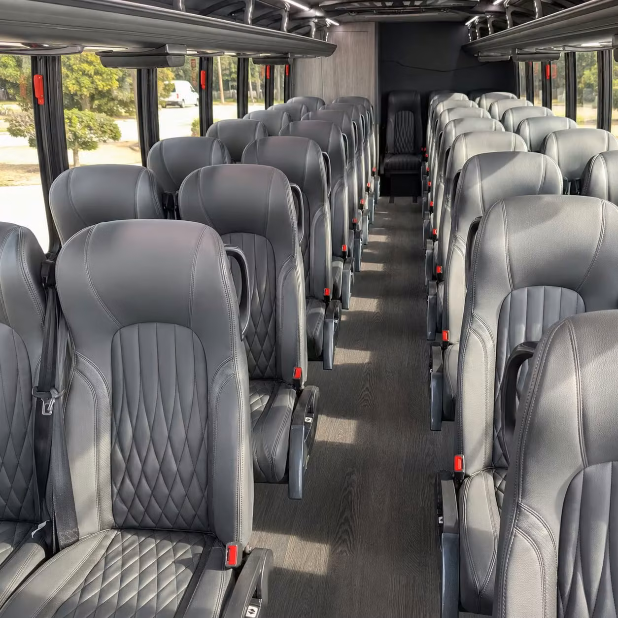 worcester 35 passenger minibus rental